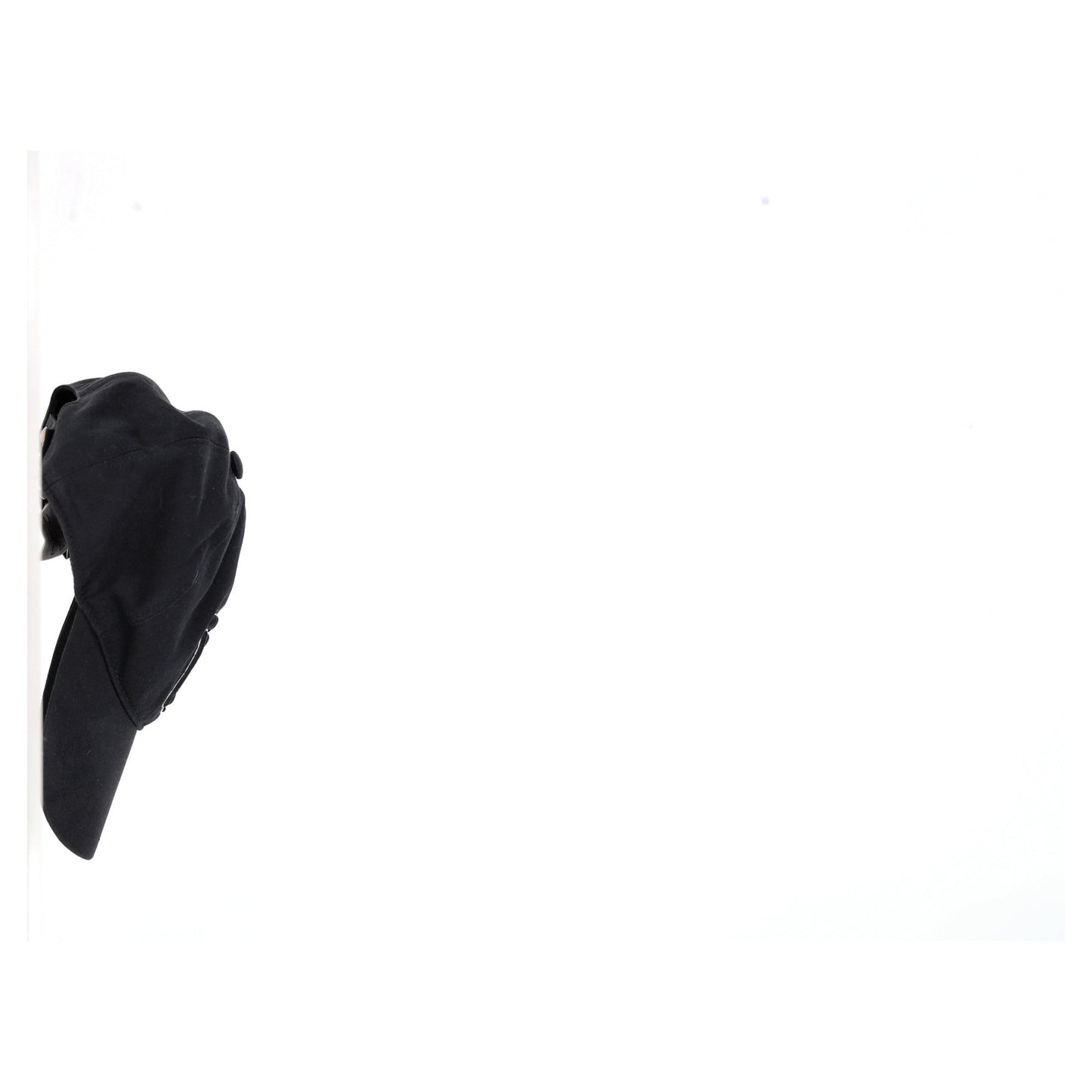 Burberry Embroidered Logo Baseball Cap in Black Cotton