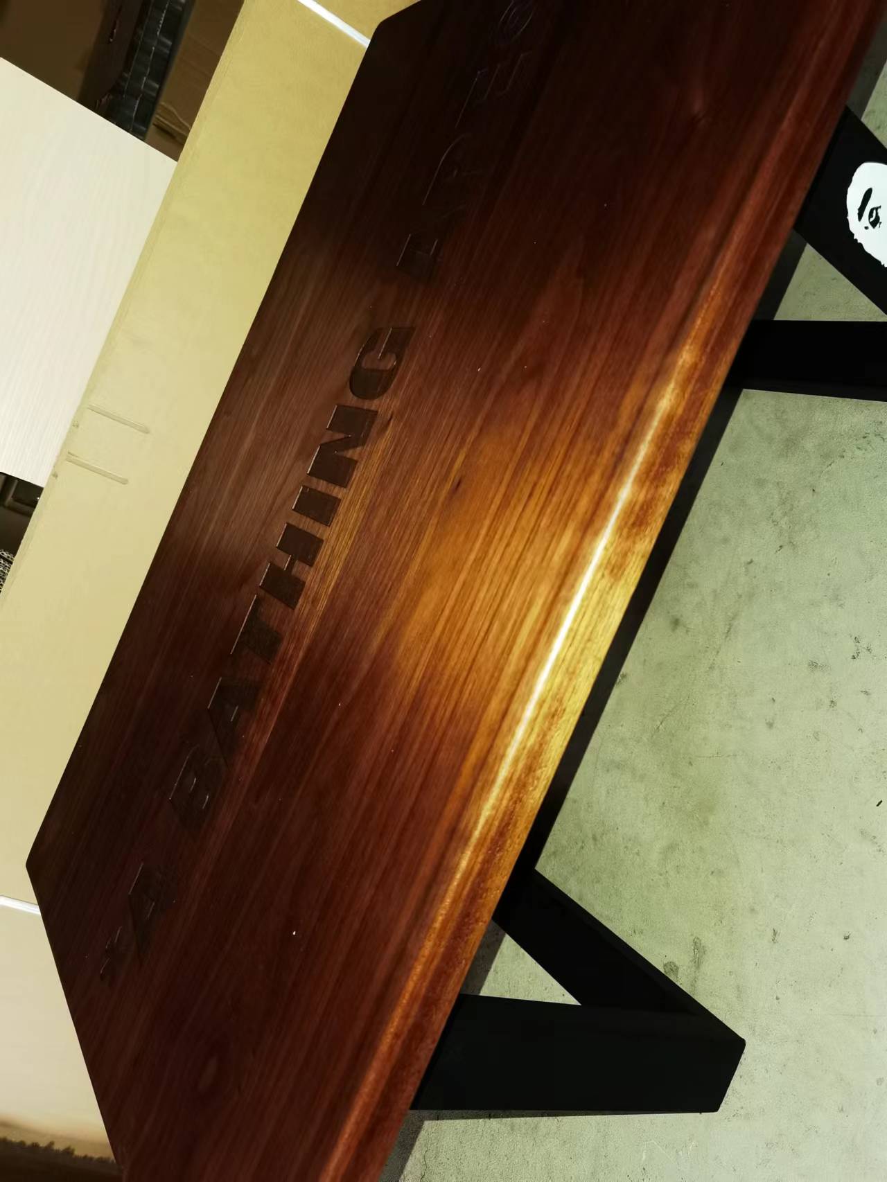 BAPE LOUNGE TABLE