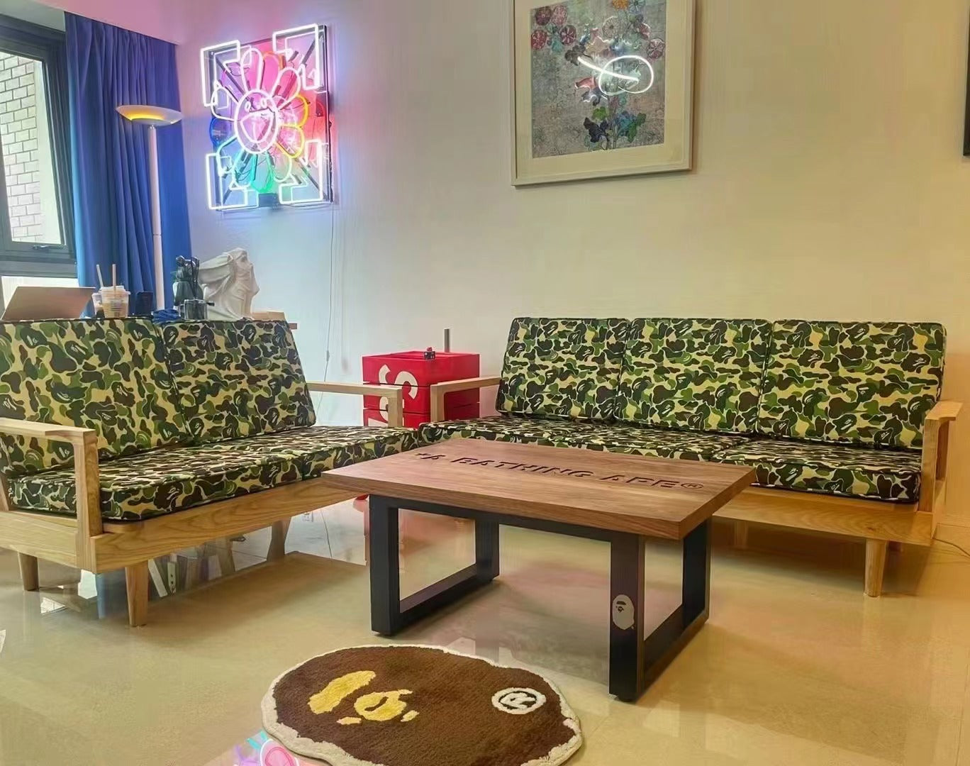 BAPE LOUNGE TABLE