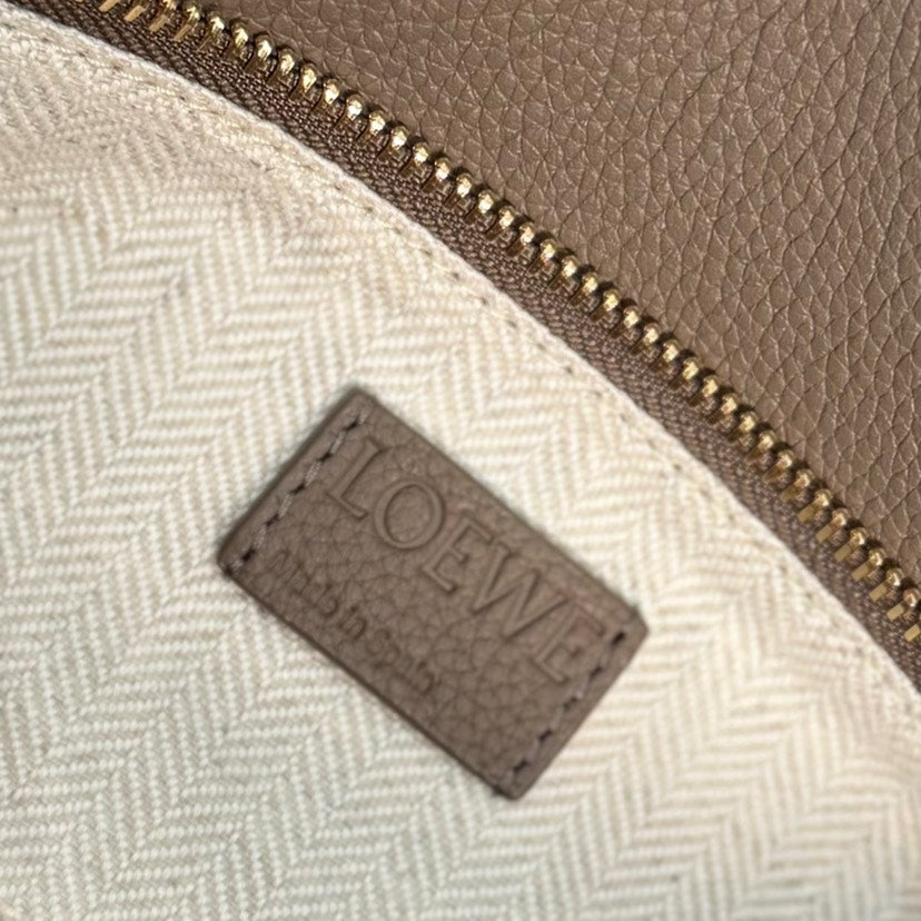 Zzle Edge Small Pebbled Leather Handbag