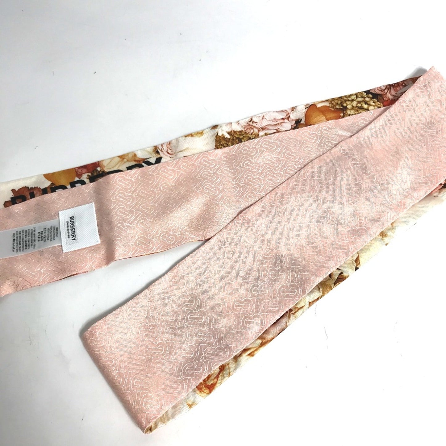 Burberry Cloth Scarf (Pre-Owned)