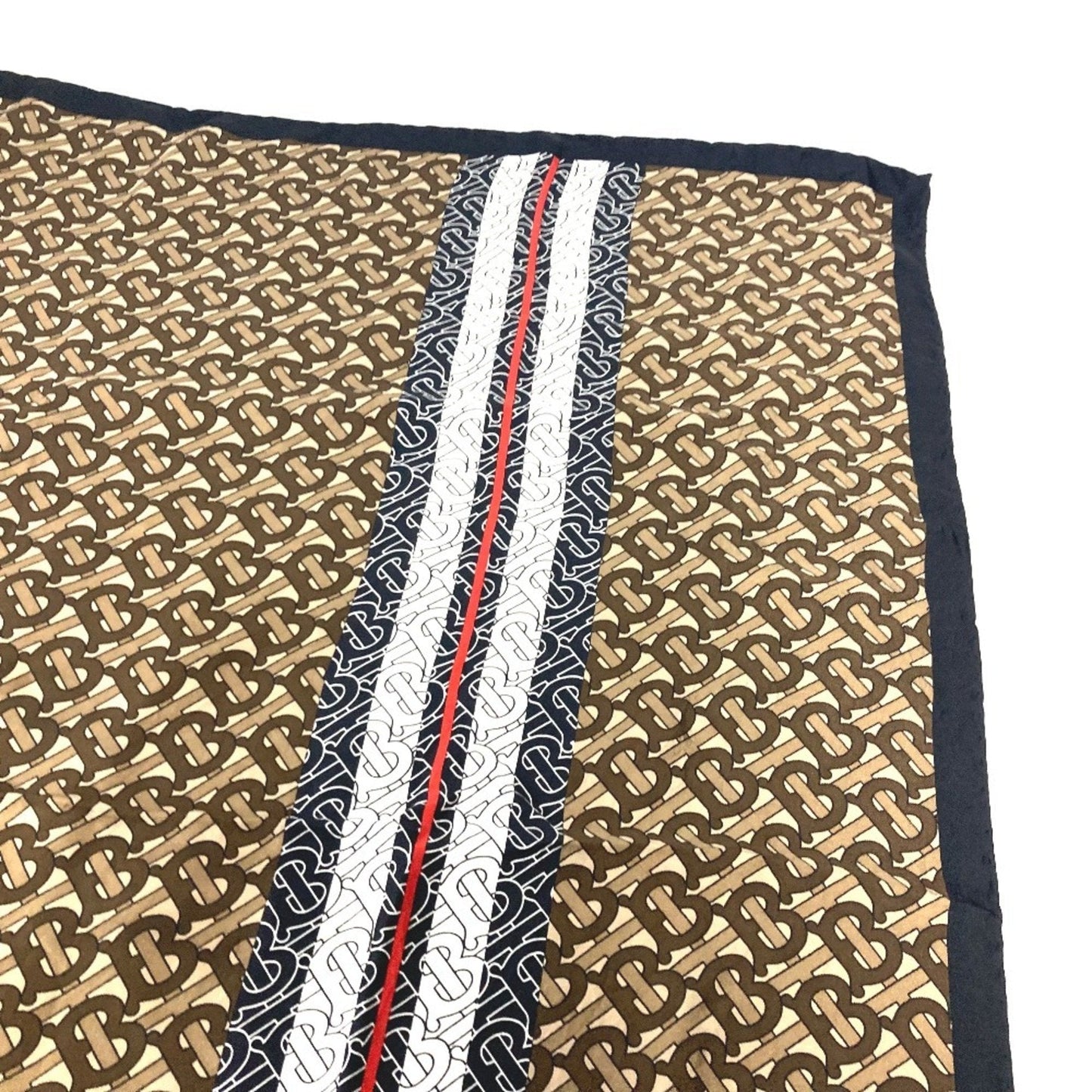 Burberry  Silk Scarf (Pre-Owned)