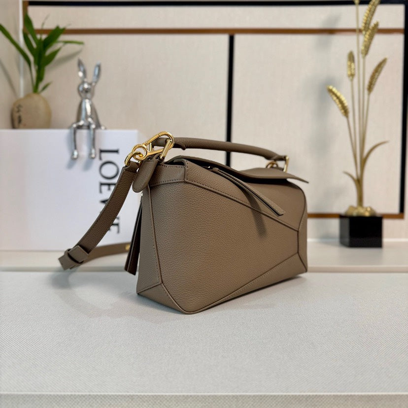 Zzle Edge Small Pebbled Leather Handbag