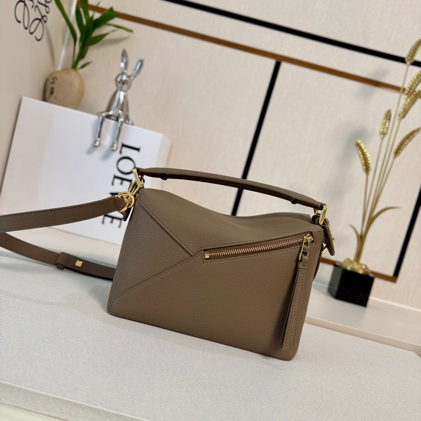 Zzle Edge Small Pebbled Leather Handbag