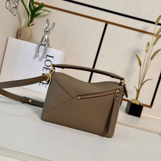 Zzle Edge Small Pebbled Leather Handbag