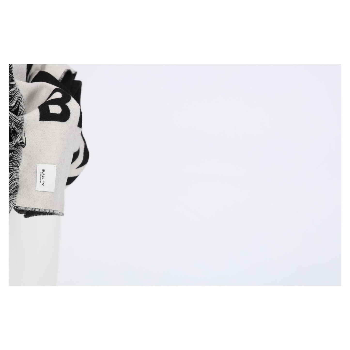 Burberry Logo Scarf in Black Wool