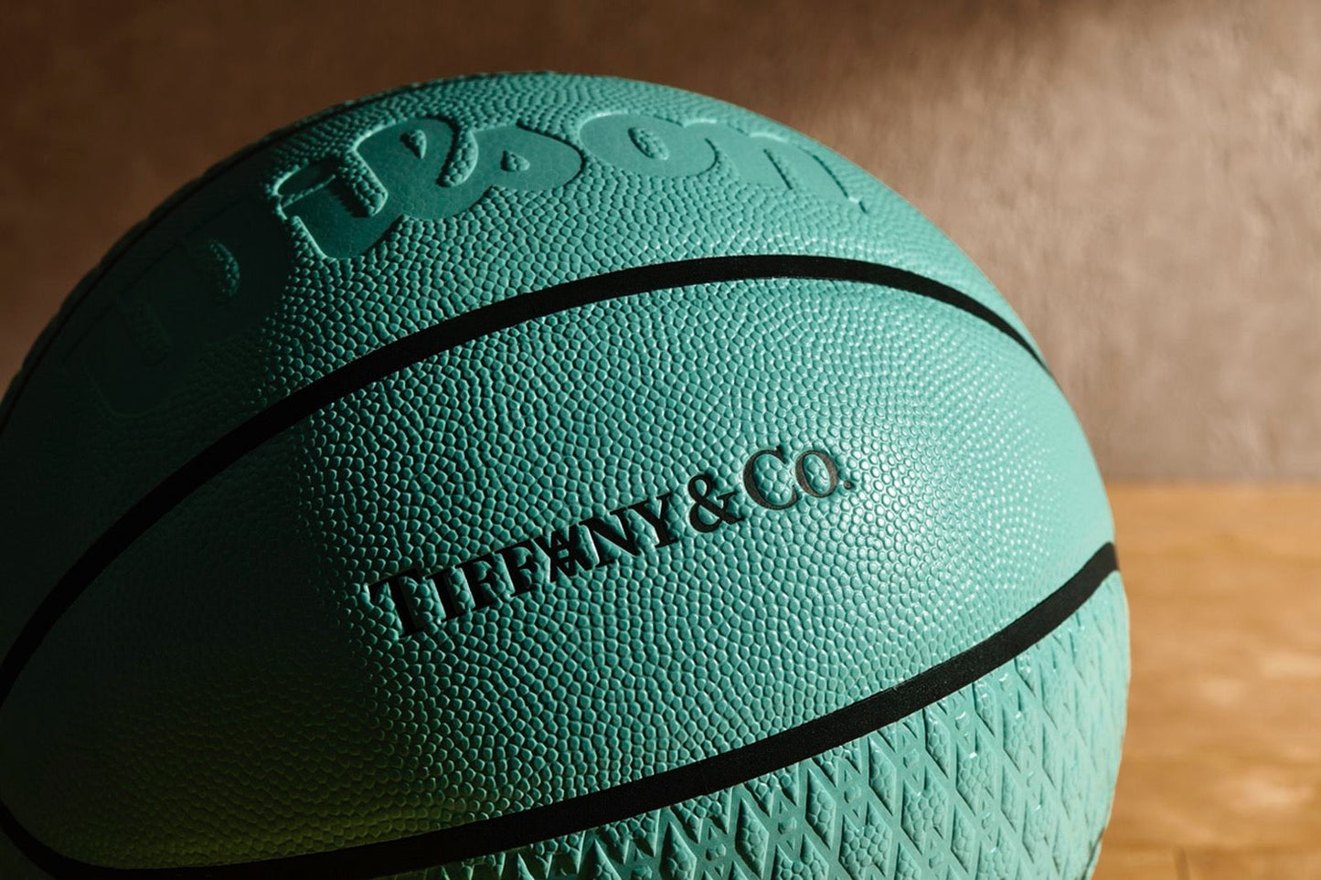TIFFANY & CO ARSHAM BASKETBALL